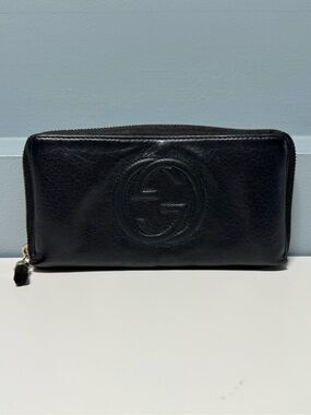 Gucci Soho Zippy Wallet
